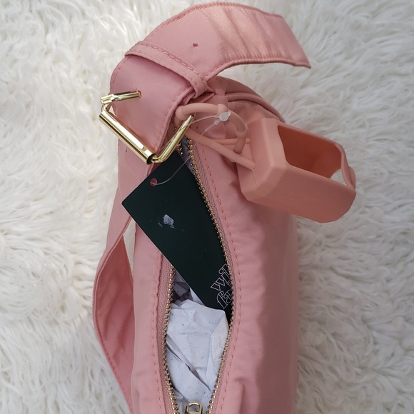 Wild fable handbag with sanitizer holder - Picture 2 of 3